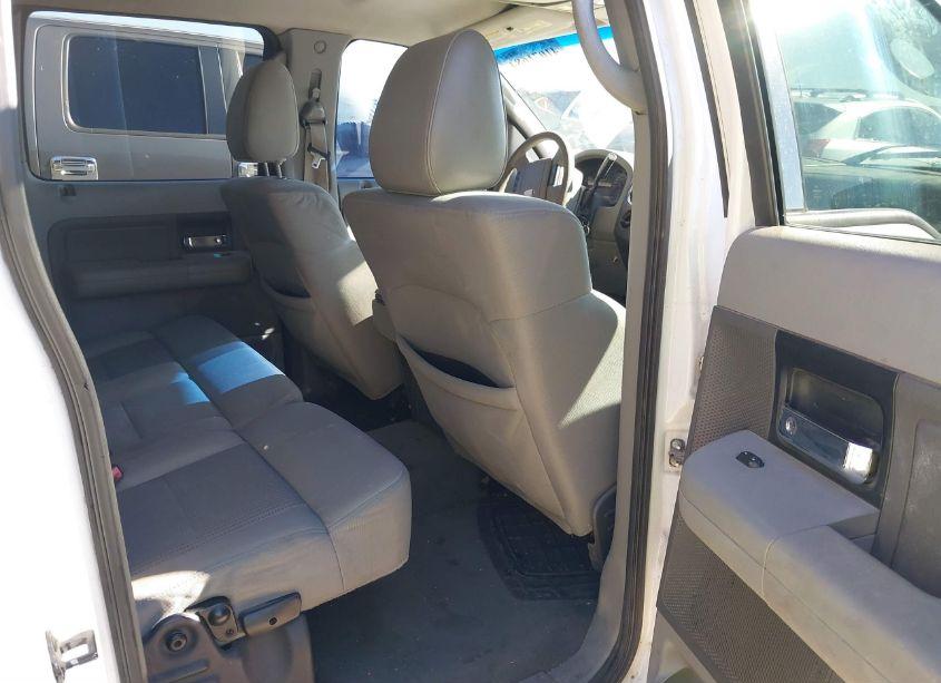 Photo 8 of 2007 Ford F-150 XLT (VIN 1FTRW12W27KB55905)