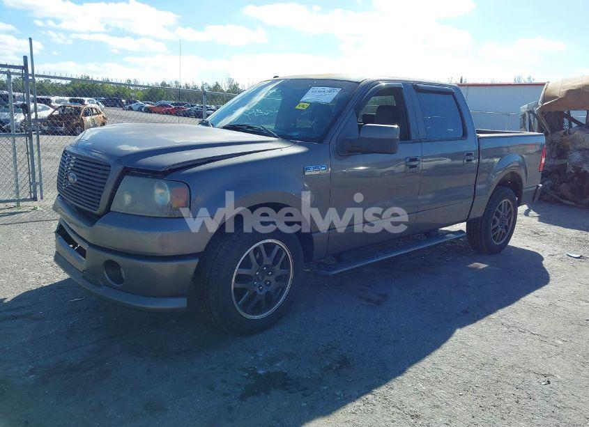 Photo 2 of 2008 Ford F-150 XLT (VIN 1FTRW12W28KC36808)