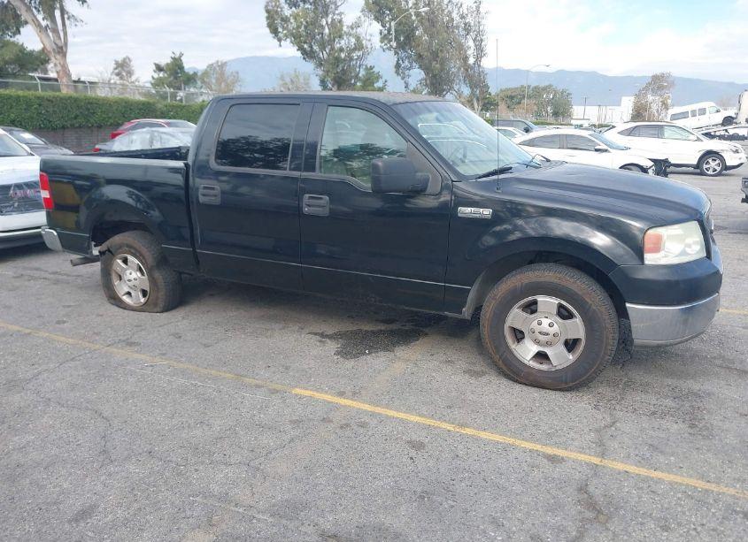 2004 Ford F-150 XLT (VIN 1FTRW12W34KB84650) main photo