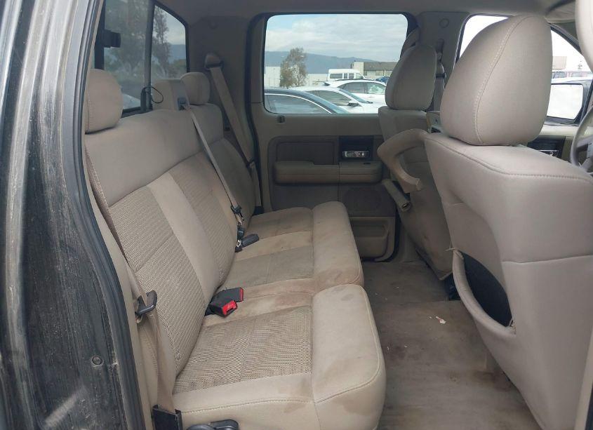 Photo 8 of 2004 Ford F-150 XLT (VIN 1FTRW12W34KB84650)