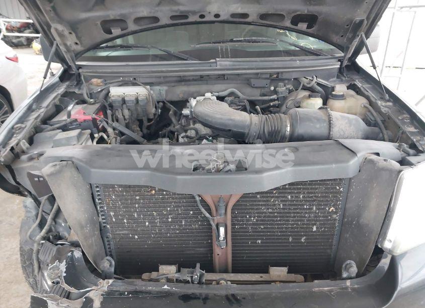 Photo 10 of 2005 Ford F-150 XLT (VIN 1FTRW12W35FB45809)