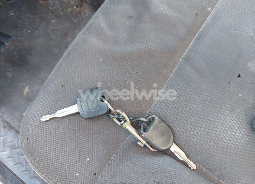 Photo 11 of 2005 Ford F-150 XLT (VIN 1FTRW12W35KC83650)