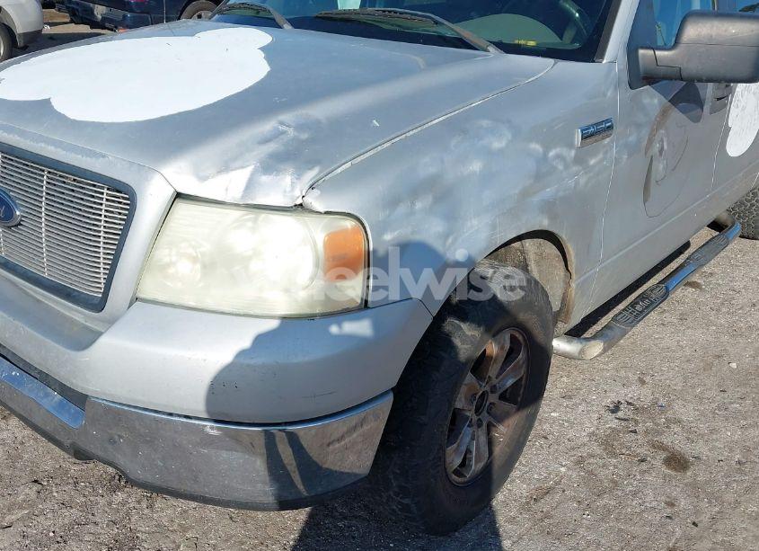 Photo 15 of 2005 Ford F-150 XLT (VIN 1FTRW12W35KC83650)