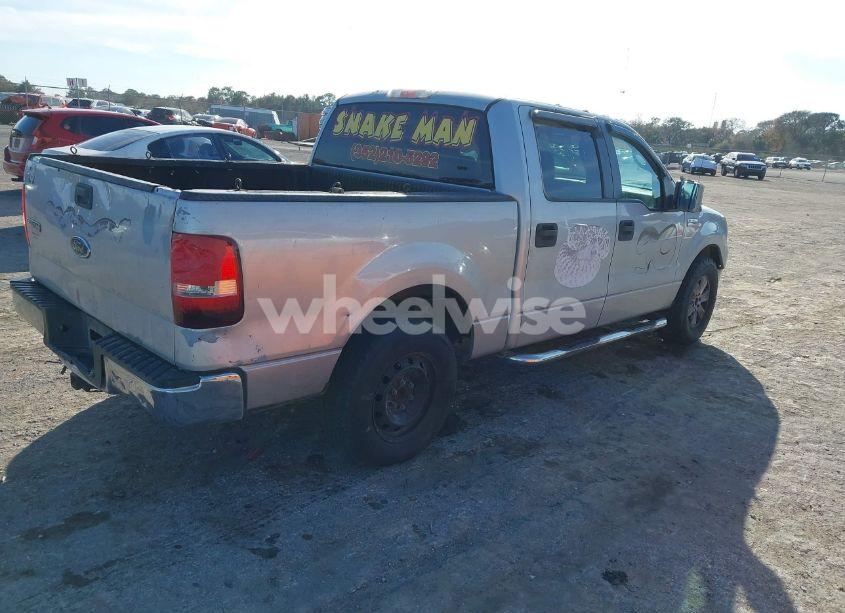 Photo 4 of 2005 Ford F-150 XLT (VIN 1FTRW12W35KC83650)
