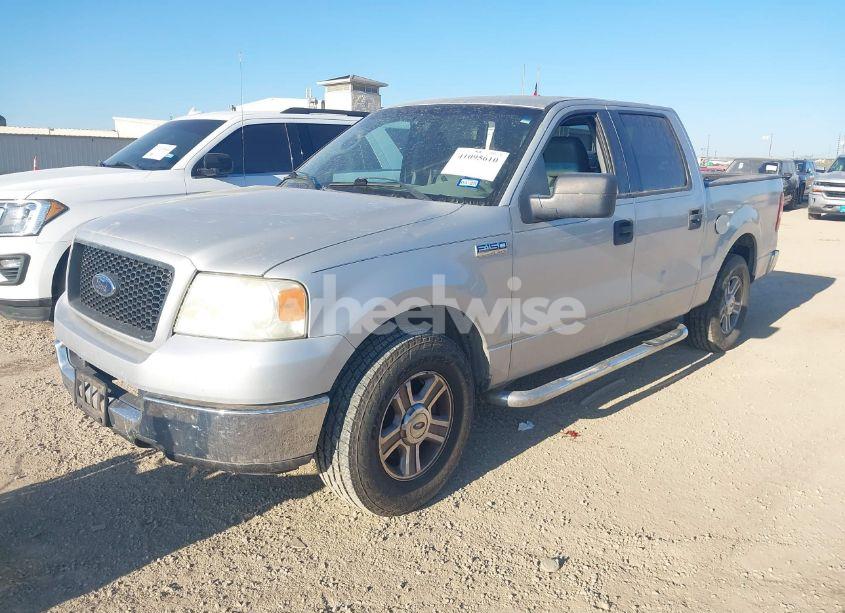 Photo 2 of 2005 Ford F-150 XLT (VIN 1FTRW12W35KD32409)