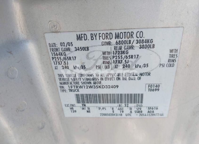 Photo 9 of 2005 Ford F-150 XLT (VIN 1FTRW12W35KD32409)