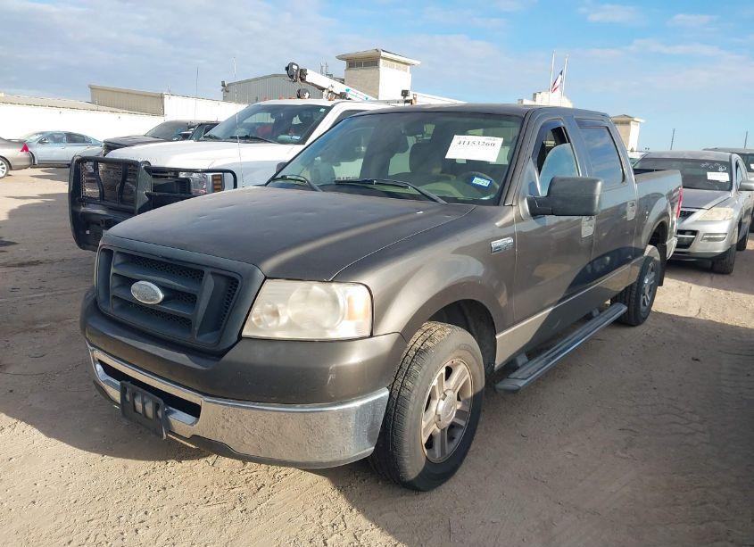 Photo 2 of 2006 Ford F-150 XLT (VIN 1FTRW12W36FB74650)