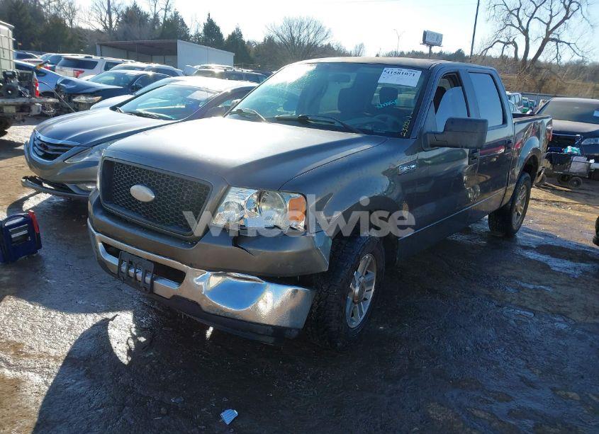 Photo 2 of 2006 Ford F-150 XLT (VIN 1FTRW12W36KD92238)