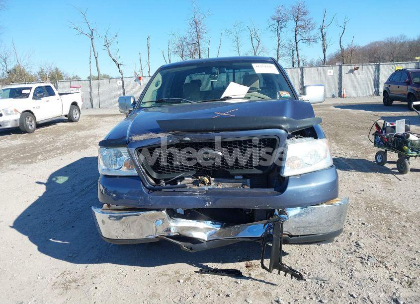 Photo 12 of 2004 Ford F-150 XLT (VIN 1FTRW12W44KD01717)