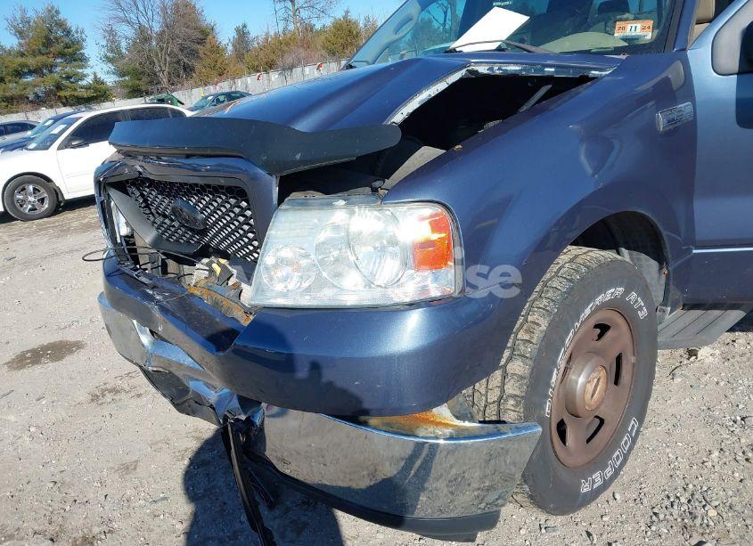 Photo 18 of 2004 Ford F-150 XLT (VIN 1FTRW12W44KD01717)