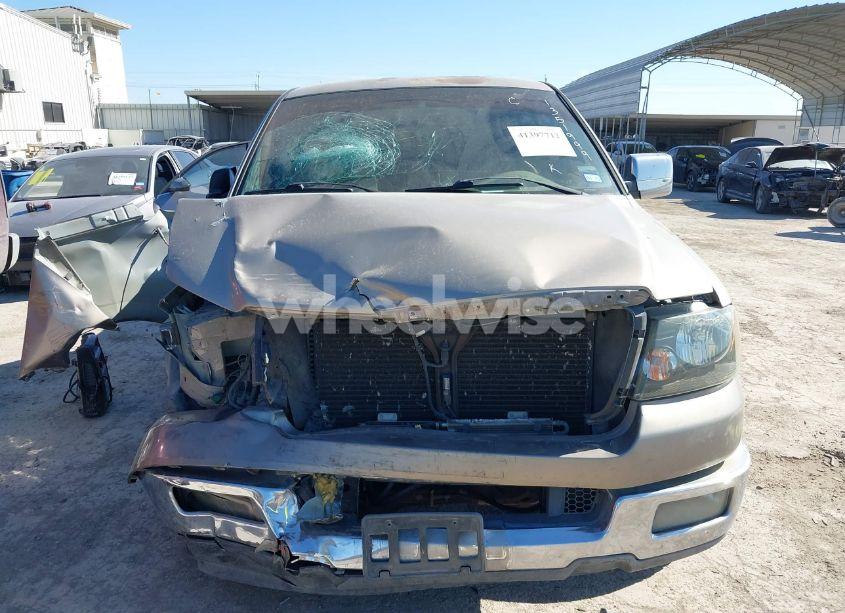 Photo 12 of 2004 Ford F-150 XLT (VIN 1FTRW12W44KD39562)