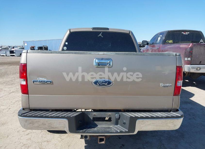 Photo 16 of 2004 Ford F-150 XLT (VIN 1FTRW12W44KD39562)