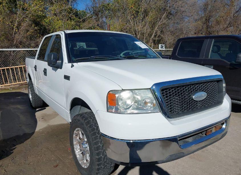 2007 Ford F-150 XLT (VIN 1FTRW12W47FA62506) main photo