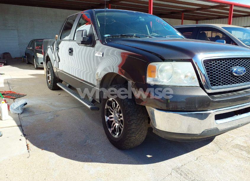 2007 Ford F-150 XLT (VIN 1FTRW12W47KB94138) main photo