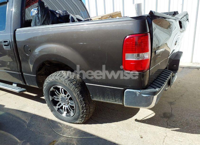 Photo 3 of 2007 Ford F-150 XLT (VIN 1FTRW12W47KB94138)