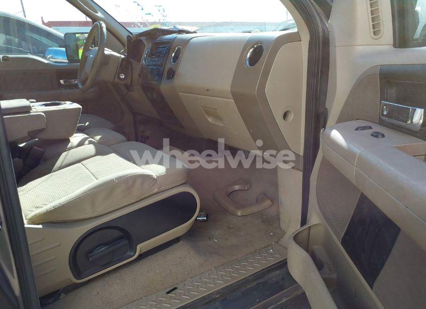 Photo 5 of 2007 Ford F-150 XLT (VIN 1FTRW12W47KB94138)