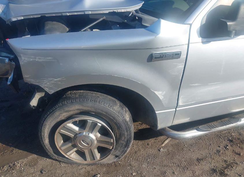 Photo 12 of 2006 Ford F-150 XLT (VIN 1FTRW12W56FA68829)