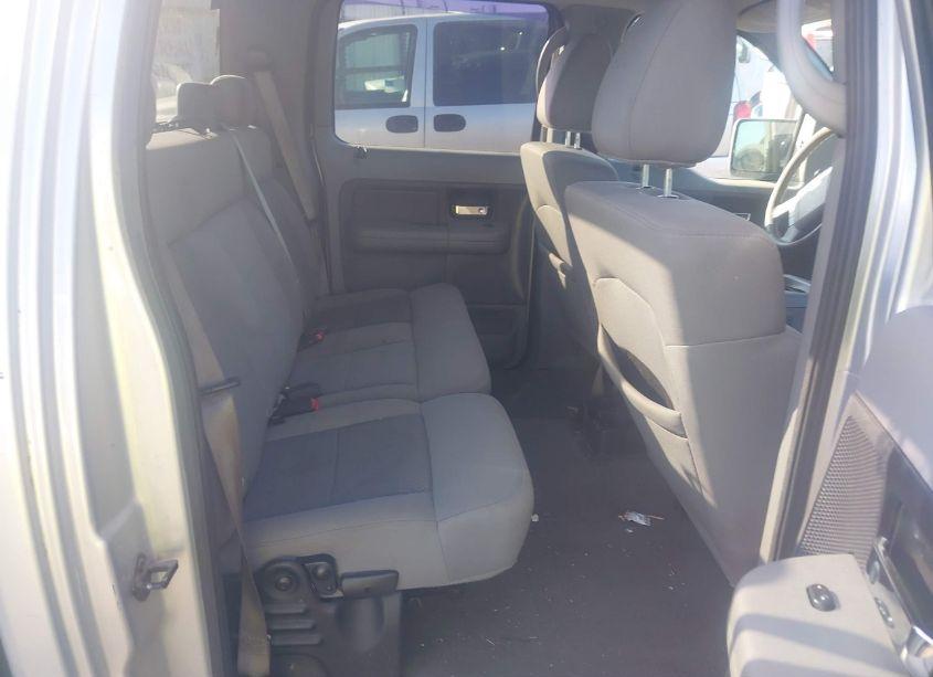 Photo 8 of 2006 Ford F-150 XLT (VIN 1FTRW12W56FA68829)