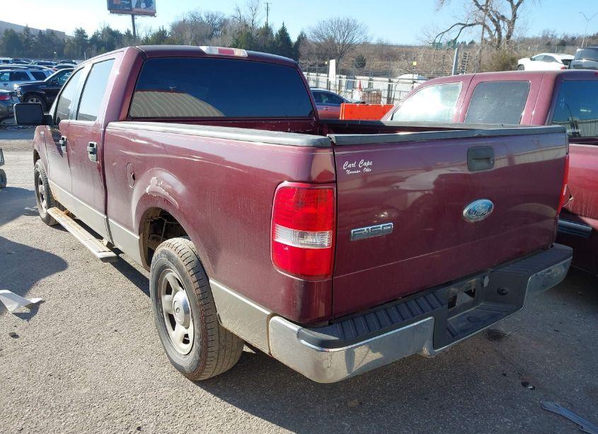 Photo 3 of 2006 Ford F-150 XLT (VIN 1FTRW12W56FA92824)