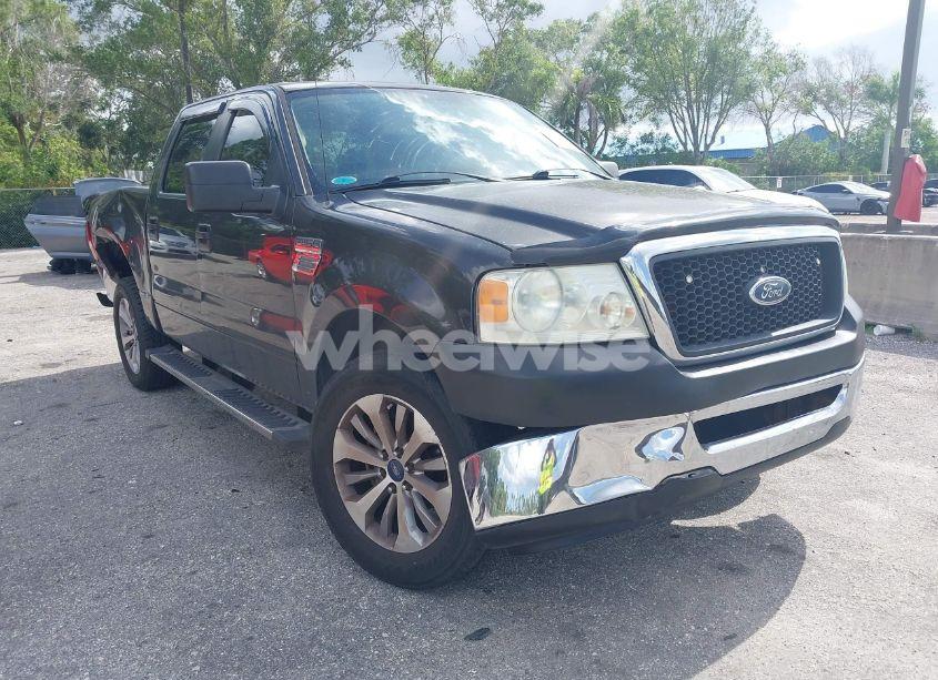 2007 Ford F-150 XLT (VIN 1FTRW12W57FB87756) main photo