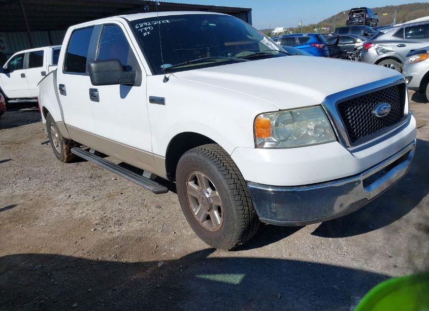 2007 Ford F-150 XLT (VIN 1FTRW12W57KB64646) main photo