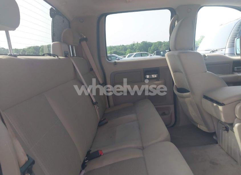 Photo 8 of 2007 Ford F-150 XLT (VIN 1FTRW12W57KC02330)