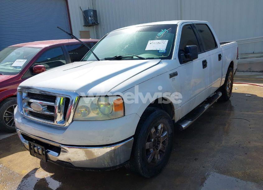 Photo 2 of 2007 Ford F-150 XLT (VIN 1FTRW12W57KC48644)