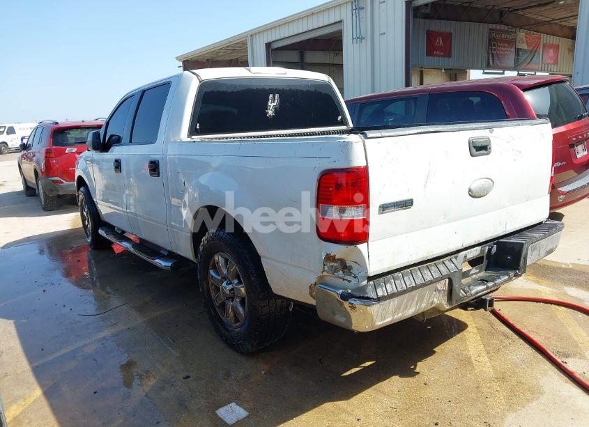 Photo 3 of 2007 Ford F-150 XLT (VIN 1FTRW12W57KC48644)