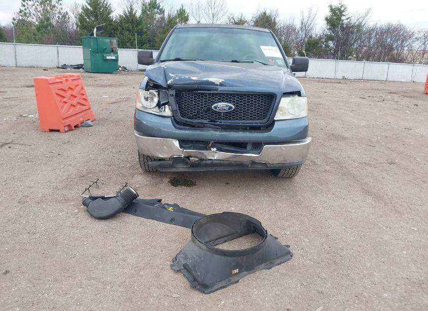 Photo 12 of 2004 Ford F-150 XLT (VIN 1FTRW12W64KA10412)