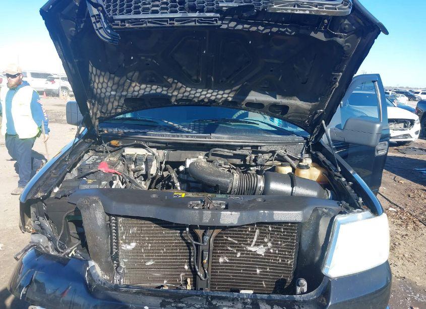 Photo 10 of 2004 Ford F-150 XLT (VIN 1FTRW12W64KC99176)