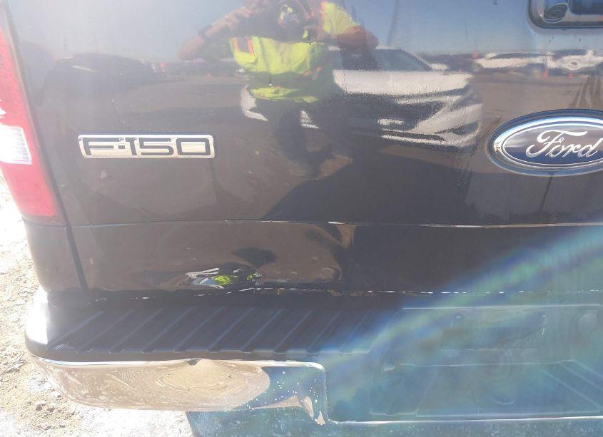 Photo 18 of 2004 Ford F-150 XLT (VIN 1FTRW12W64KC99176)