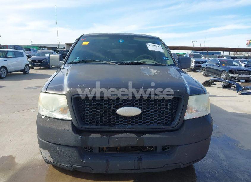 Photo 12 of 2005 Ford F-150 XLT (VIN 1FTRW12W65FA65470)