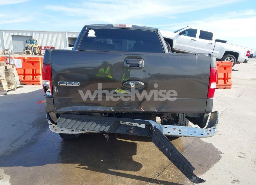 Photo 16 of 2005 Ford F-150 XLT (VIN 1FTRW12W65FA65470)