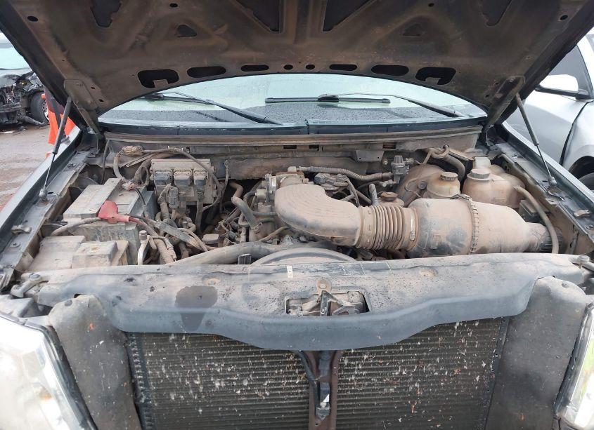 Photo 10 of 2005 Ford F-150 XLT (VIN 1FTRW12W65FB51426)