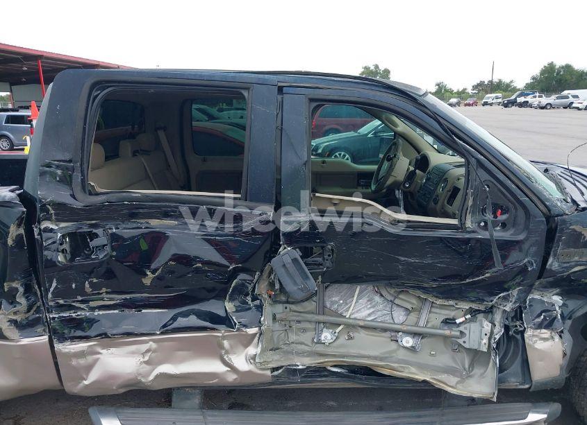 Photo 12 of 2006 Ford F-150 XLT (VIN 1FTRW12W66FB02521)