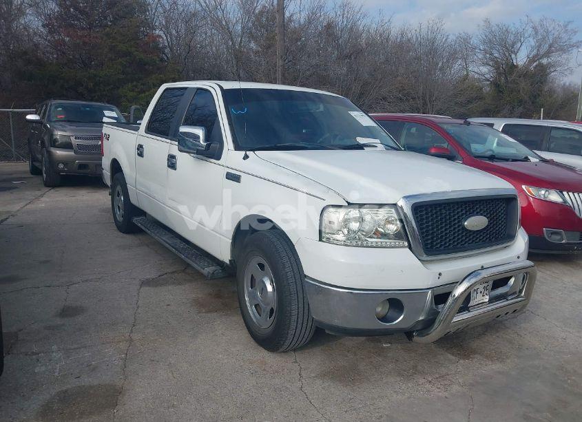 2007 Ford F-150 XLT (VIN 1FTRW12W67FA30057) main photo