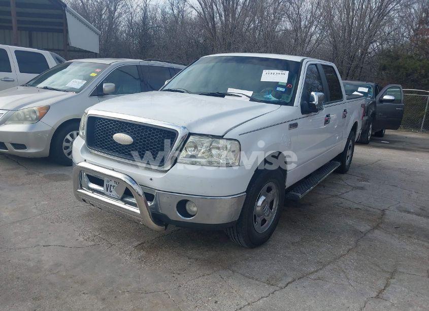 Photo 2 of 2007 Ford F-150 XLT (VIN 1FTRW12W67FA30057)