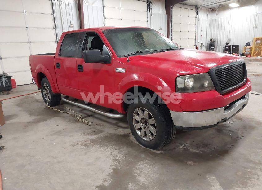 2004 Ford F-150 XLT (VIN 1FTRW12W74KC36698) main photo
