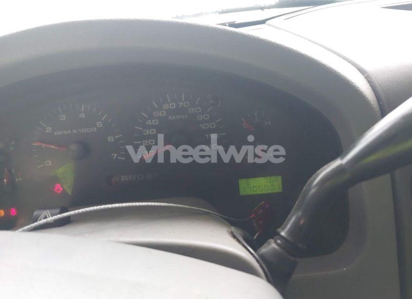 Photo 7 of 2004 Ford F-150 XLT (VIN 1FTRW12W74KD10296)