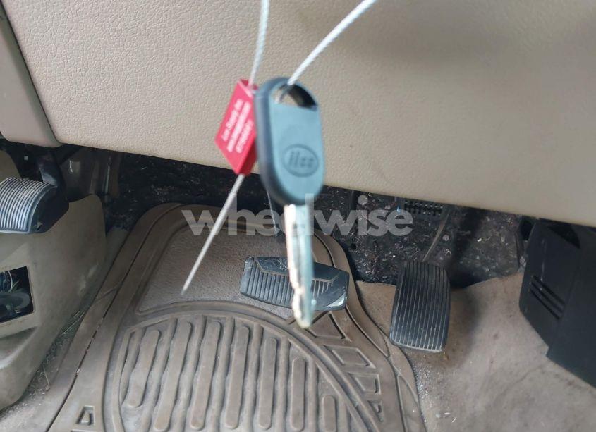 Photo 11 of 2007 Ford F-150 XLT (VIN 1FTRW12W77FA72169)