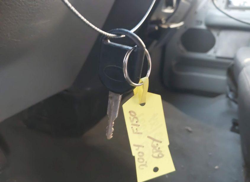 Photo 11 of 2004 Ford F-150 XLT (VIN 1FTRW12W84KD41640)