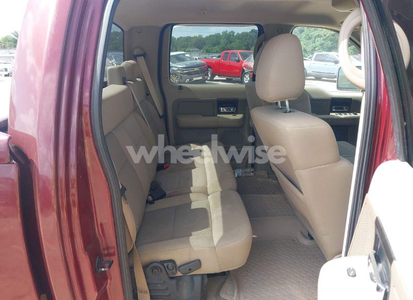 Photo 8 of 2005 Ford F-150 XLT (VIN 1FTRW12W85FB32375)