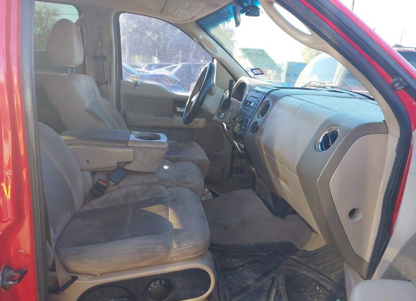 Photo 5 of 2005 Ford F-150 XLT (VIN 1FTRW12W85KC83353)