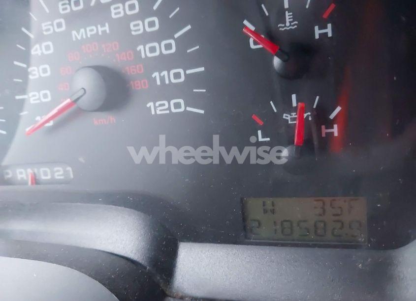 Photo 7 of 2005 Ford F-150 XLT (VIN 1FTRW12W85KE96691)