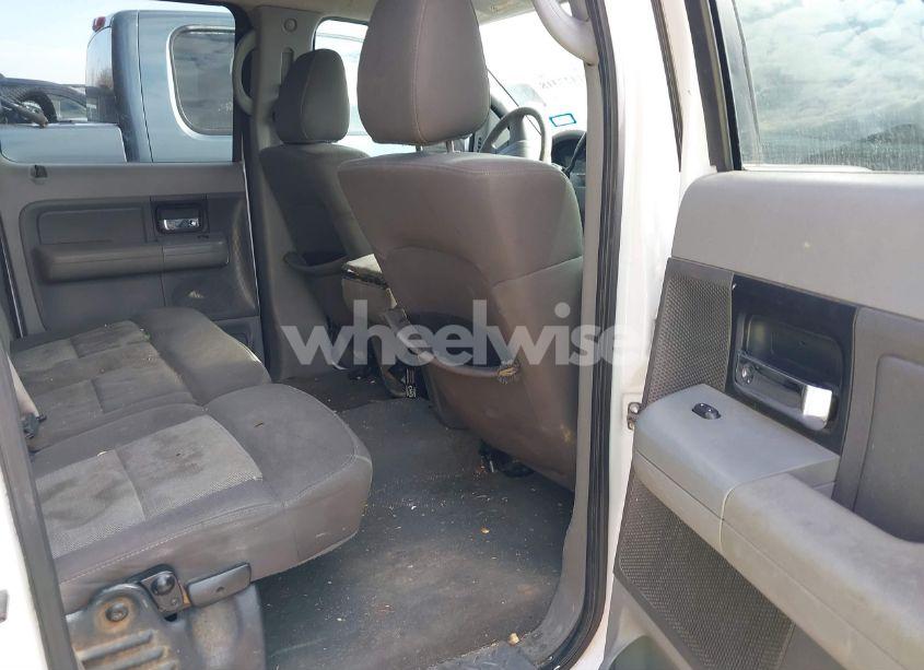 Photo 8 of 2005 Ford F-150 XLT (VIN 1FTRW12W85KE96691)