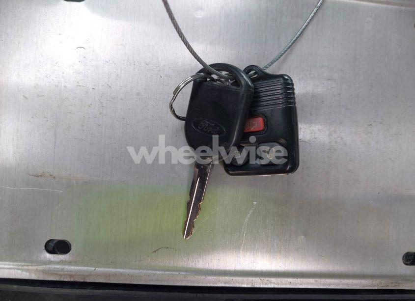 Photo 11 of 2006 Ford F-150 XLT (VIN 1FTRW12W86FB79858)