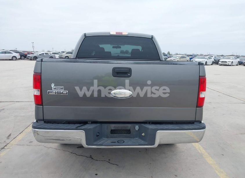 Photo 16 of 2006 Ford F-150 XLT (VIN 1FTRW12W86FB79858)