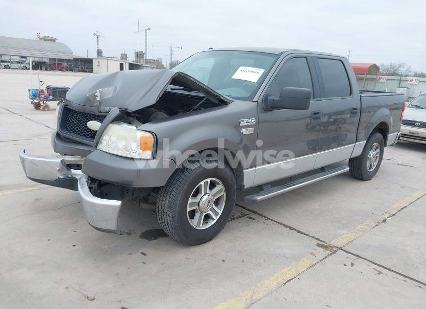 Photo 2 of 2006 Ford F-150 XLT (VIN 1FTRW12W86FB79858)