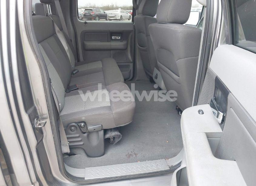 Photo 8 of 2006 Ford F-150 XLT (VIN 1FTRW12W86FB79858)