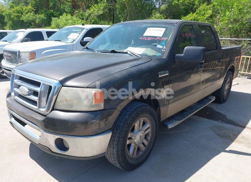 Photo 2 of 2007 Ford F-150 XLT (VIN 1FTRW12W87KC93819)